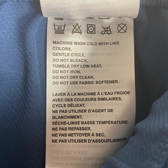 Pearl Izumi Athletic Scape Shorts Women's Medium & Large Dark Denim Color NEW - Picture 11 of 13